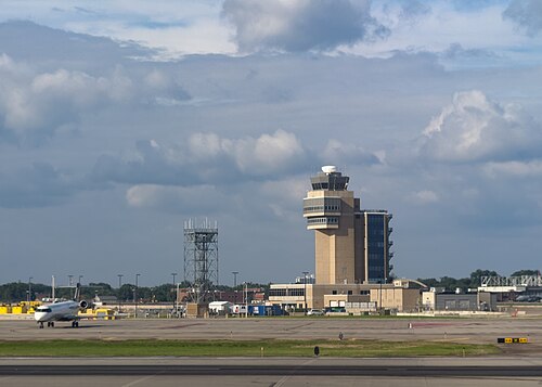 Minneapolis–Saint Paul International Airport (MSP)