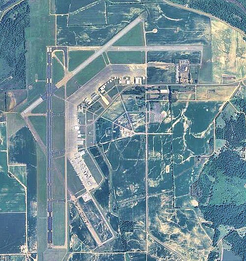 Greenwood-Leflore Airport (GWO)