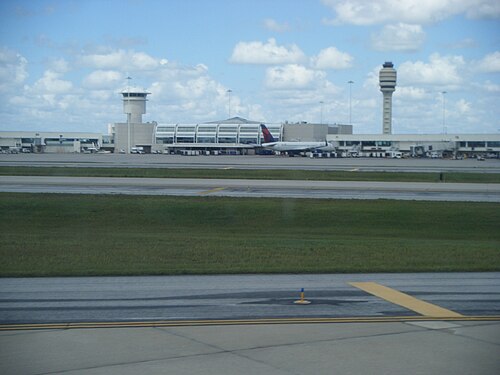 Orlando International Airport (MCO)