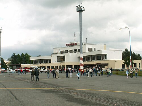 Poprad-Tatry Airport (TAT)