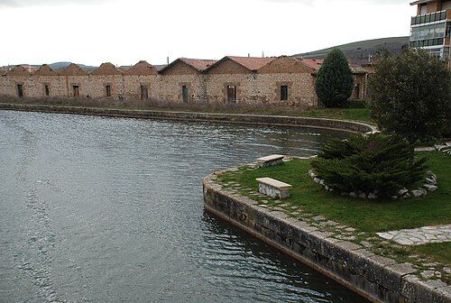 Puerto fluvial, Alar del Rey