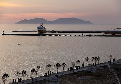 Port of Vlores