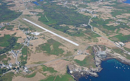Ushant Airport (OUI)