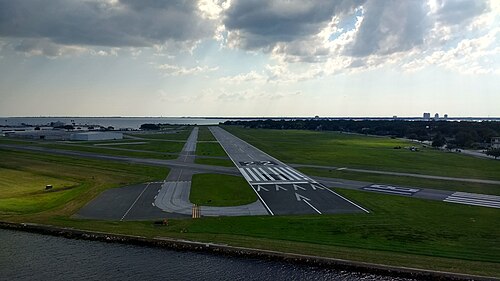 Peter O. Knight Airport (TPF)