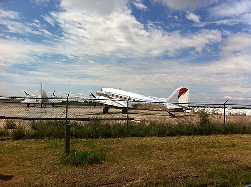 Gimli Industrial Park Airport (YGM)