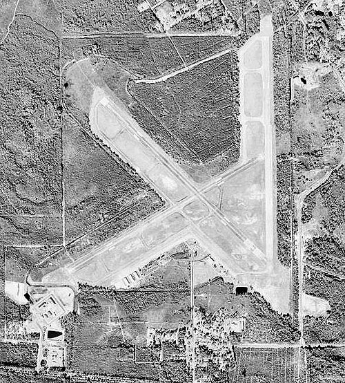 Apalachicola Regional Airport (AAF)