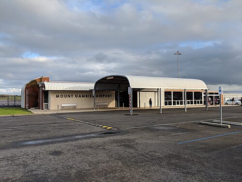 Mount Gambier Airport (MGB)