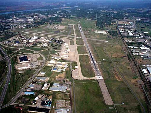 Fort Smith Regional Airport (FSM)