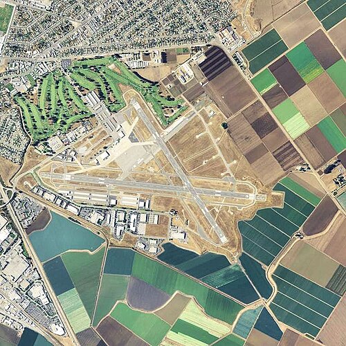 Salinas Municipal Airport (SNS)