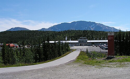 Sogndal Airport, Haukåsen (SOG)