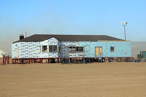 Qikiqtarjuaq Airport (YVM)