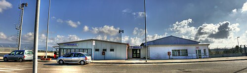Oristano-Fenosu Airport (FNU)