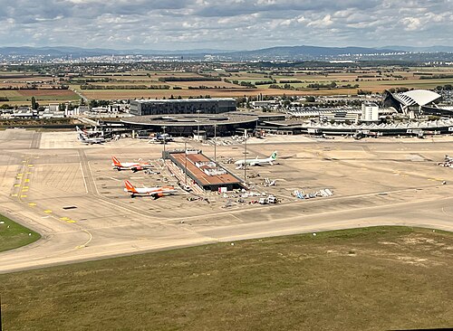 Lyon–Saint-Exupéry Airport (LYS)