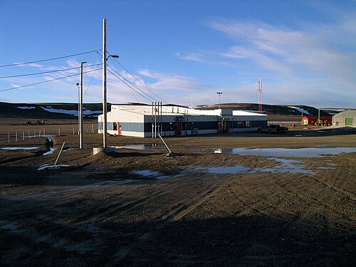 Resolute Bay Airport (YRB)