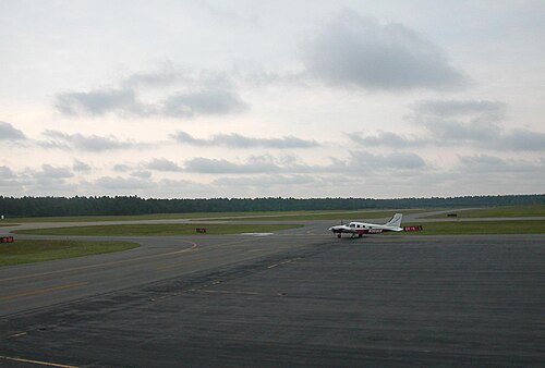 Plymouth Municipal Airport (PYM)