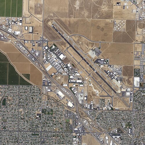 Meadows Field Airport (BFL)
