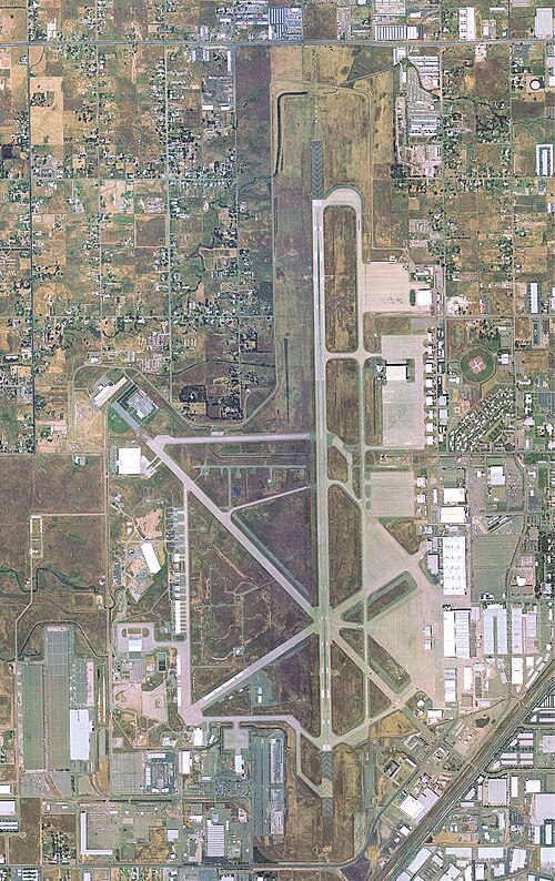 McClellan Airfield (MCC)