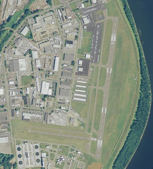 Hartford-Brainard Airport (HFD)