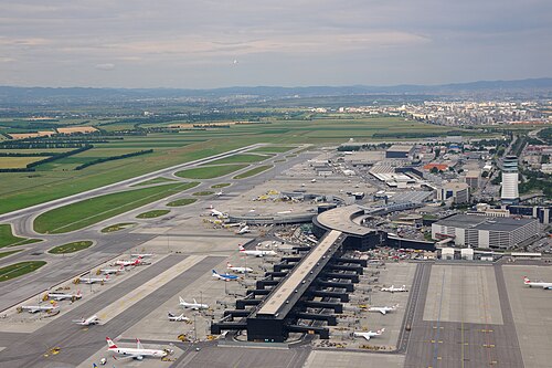 Wien-Schwechat Airport (VIE)