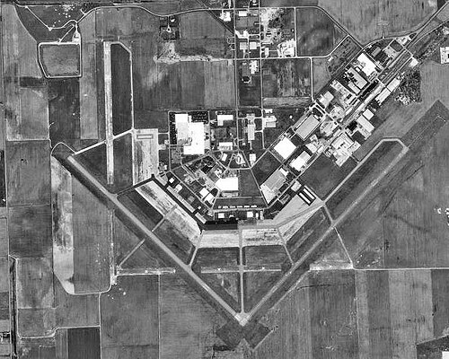 Freeman Municipal Airport (SER)