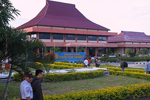 Frans Seda Airport (MOF)
