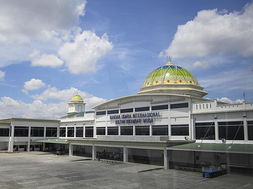 Sultan Iskandar Muda International Airport (BTJ)