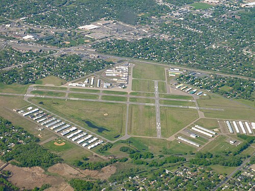 Crystal Airport (MIC)