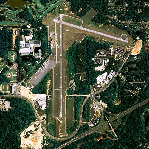 Auburn University Regional Airport (AUO)