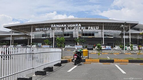 Mutiara Sis Al Jufri International Airport (PLW)