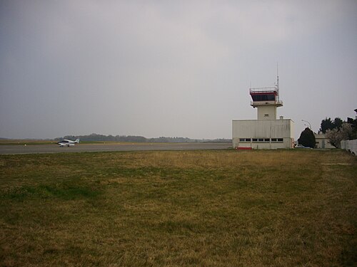 Vannes - Golfe du Morbihan Airport (VNE)