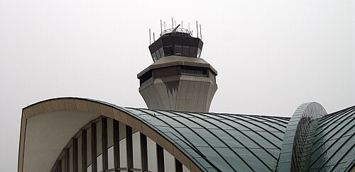 St. Louis Lambert International Airport (STL)
