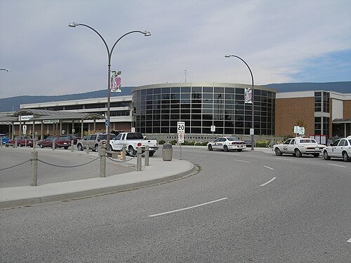 Kelowna International Airport (YLW)