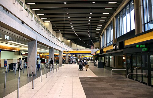 Calgary International Airport (YYC)