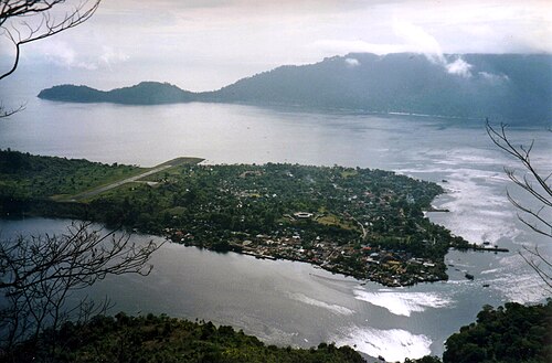 Bandanaira Airport (NDA)
