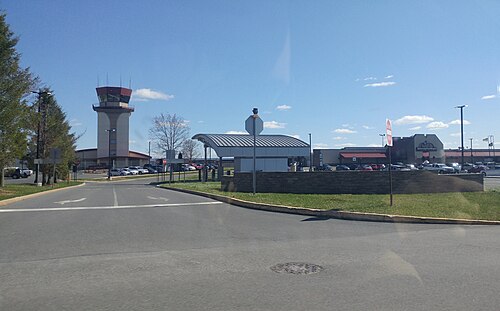 State College Regional Airport (SCE)