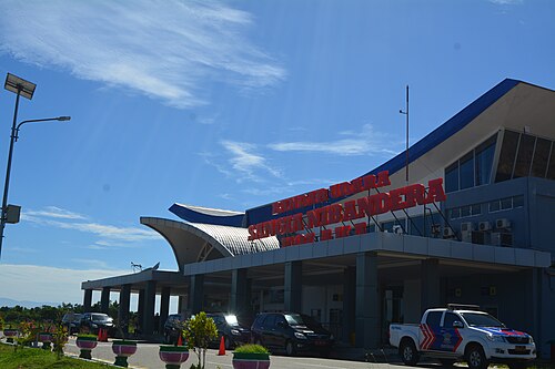 Sangia Nibandera Airport (PUM)