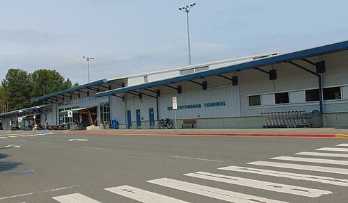 CFB Comox / Comox Valley Airport (YQQ)