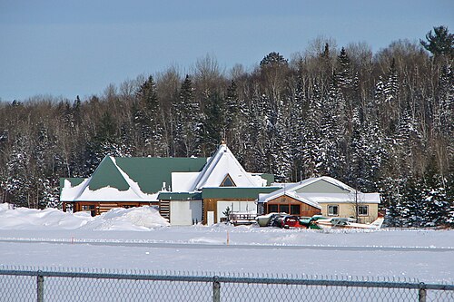 Mont Tremblant International Airport (YTM)