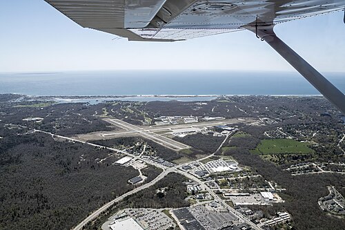 Westerly State Airport (WST)