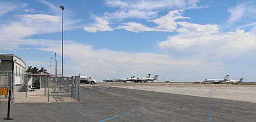 Fort Collins–Loveland Municipal Airport (FNL)