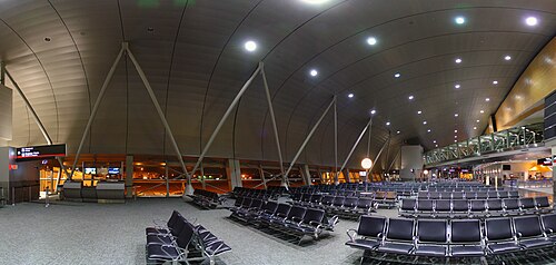 Miami International Airport (MIA)