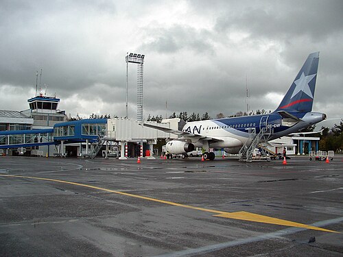 Cañal Bajo Carlos Hott Siebert Airport (ZOS)