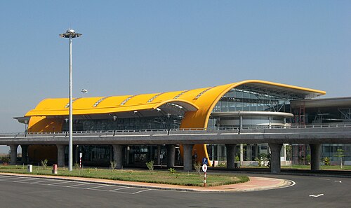Lien Khuong Airport (DLI)