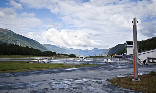 Sandane Airport (SDN)