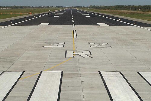 Šiauliai International Airport (SQQ)