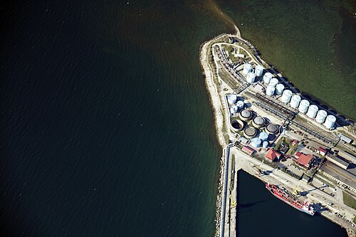 Vene-Balti Port