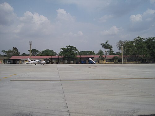 Las Brujas Airport (CZU)