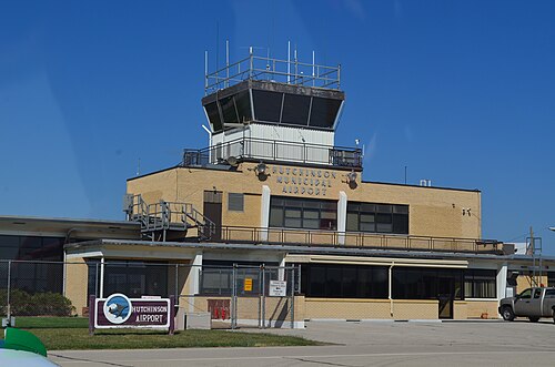 Hutchinson Municipal Airport (HUT)