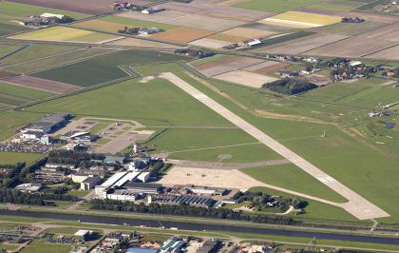 De Kooy Airfield (DHR)