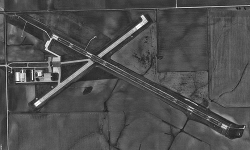 Clinton Municipal Airport (CWI)